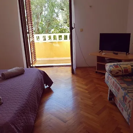 Apartmán Vrzina *